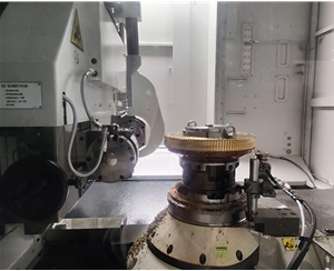 德國(guó)利孛海爾滾齒機(jī)